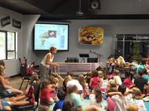 Presentation before class with  large tri-loom